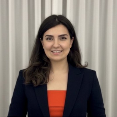 Sadaf Mostajabian, Designer and Team Lead