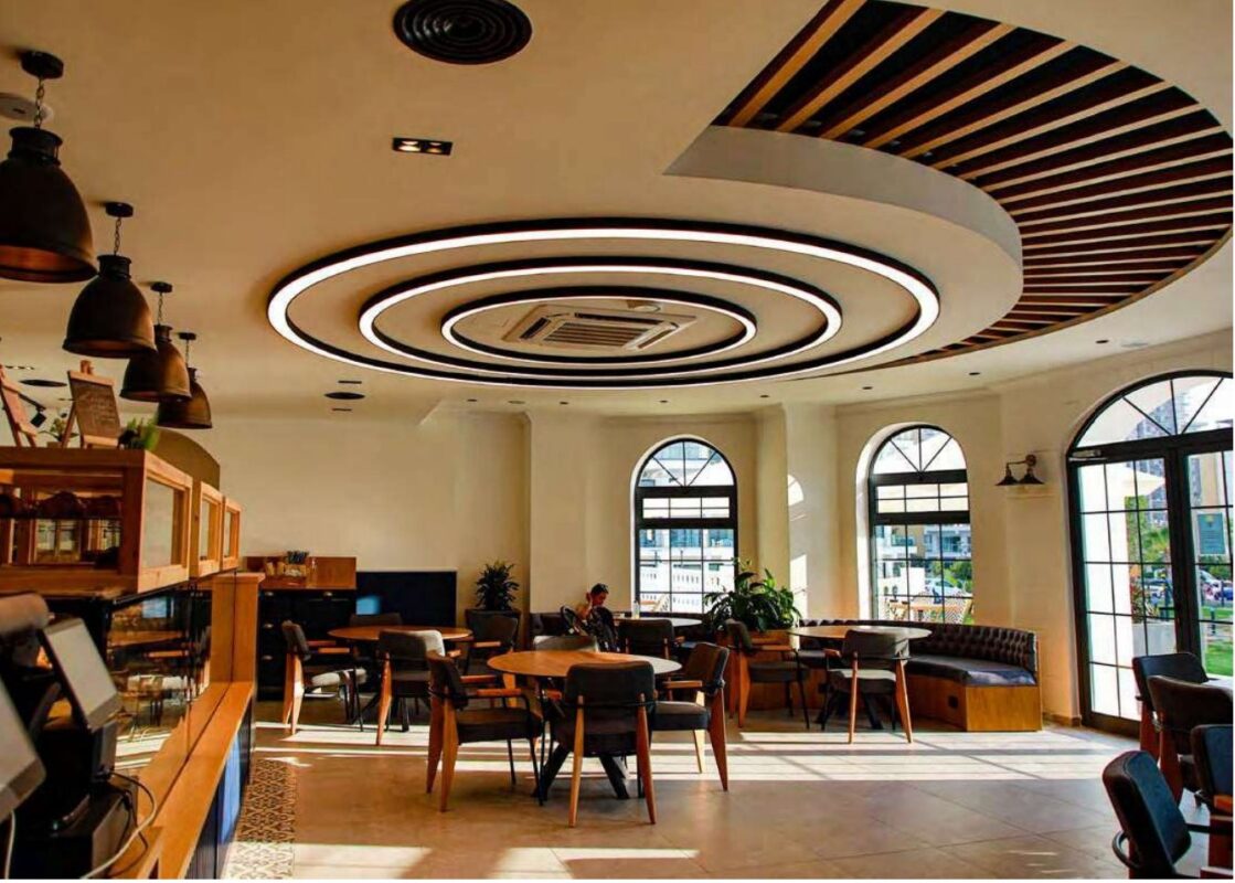 Café Paris at Caesar Resort, interior design